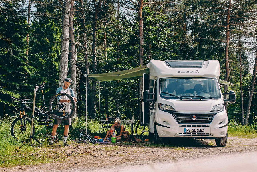 Karavan Sunlight T67